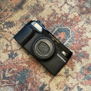 SOLD Olympus Infinity Super Zoom 2800 DLX Film Camera